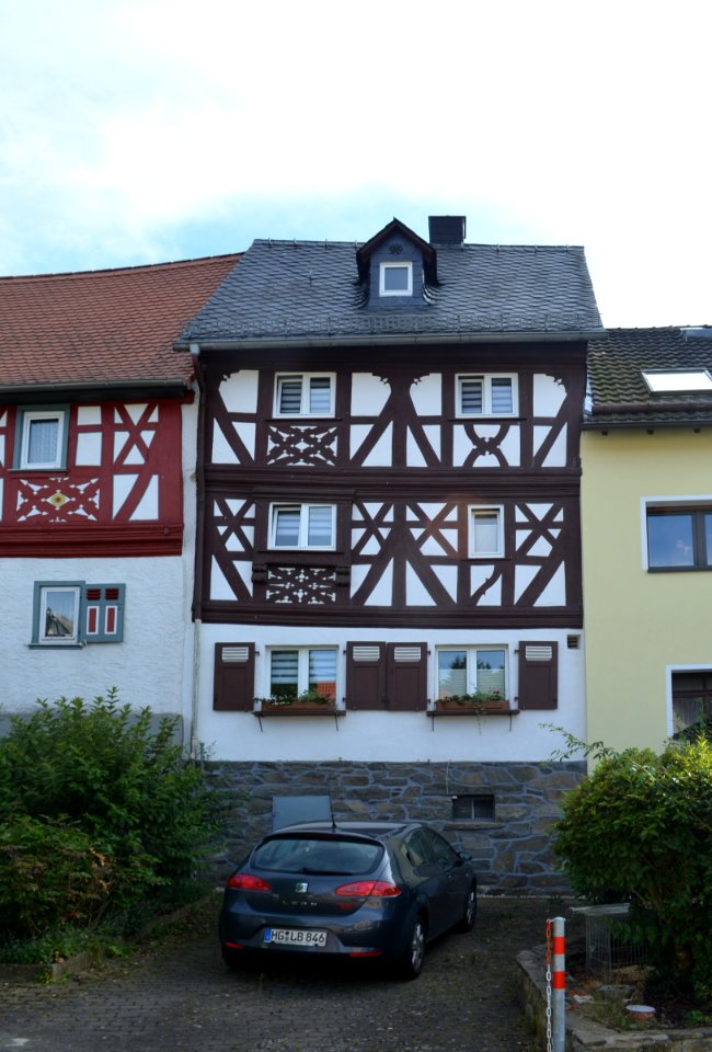 Altweilnau, Vor dem Turm 5