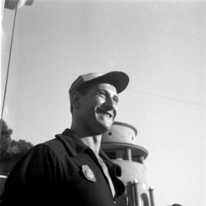 Alex Jany (Frankrijk) kampioen 100 en 400 meter vrije slag heren, Bestanddeelnr 902-3548