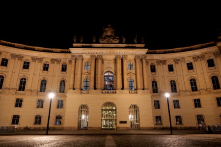 Alte Bibliothek Bebelplatz Berlin-Mitte at night 2021-01-17 01