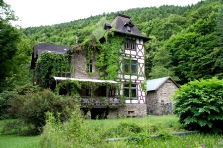 Alte Villa Lorch Wispertal