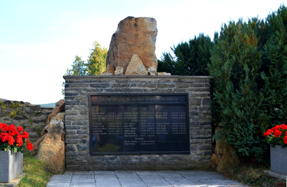 Altweilnau, Kriegerdenkmal (1)