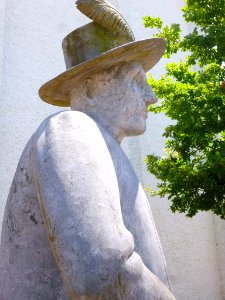 Altzo - Estatua de Miguel Joaquín Eleizegui (Gigante de Alzo) 5
