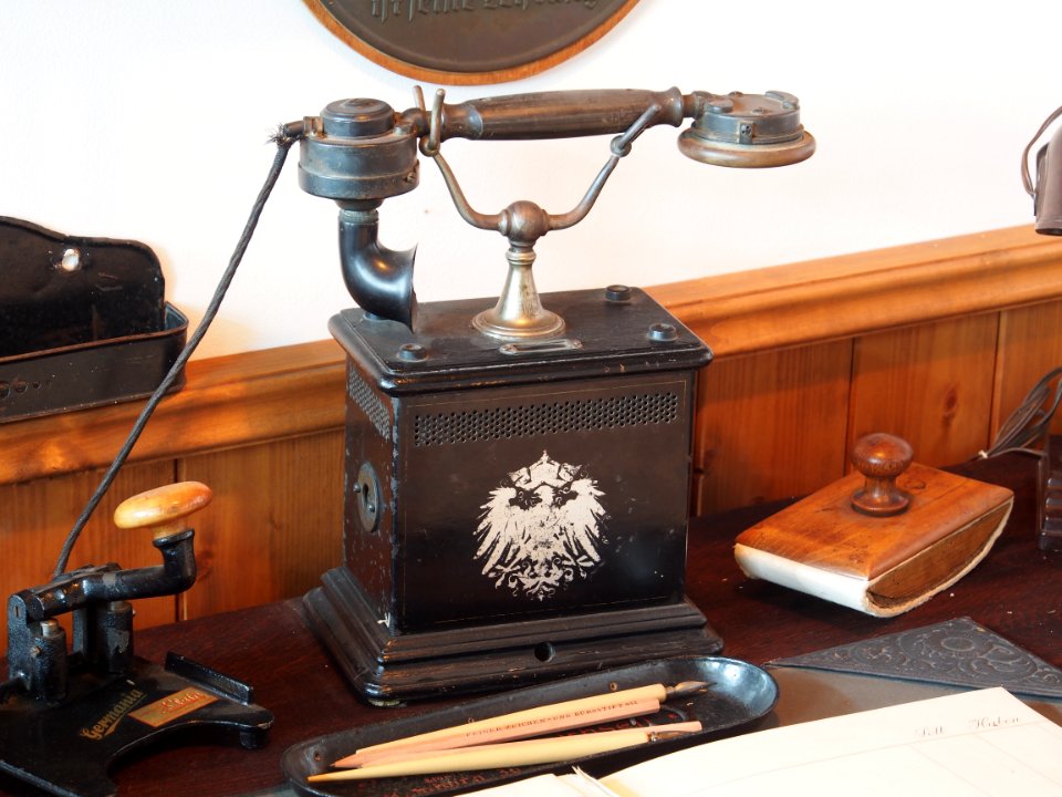 Alte Telefon, Museum Autovision