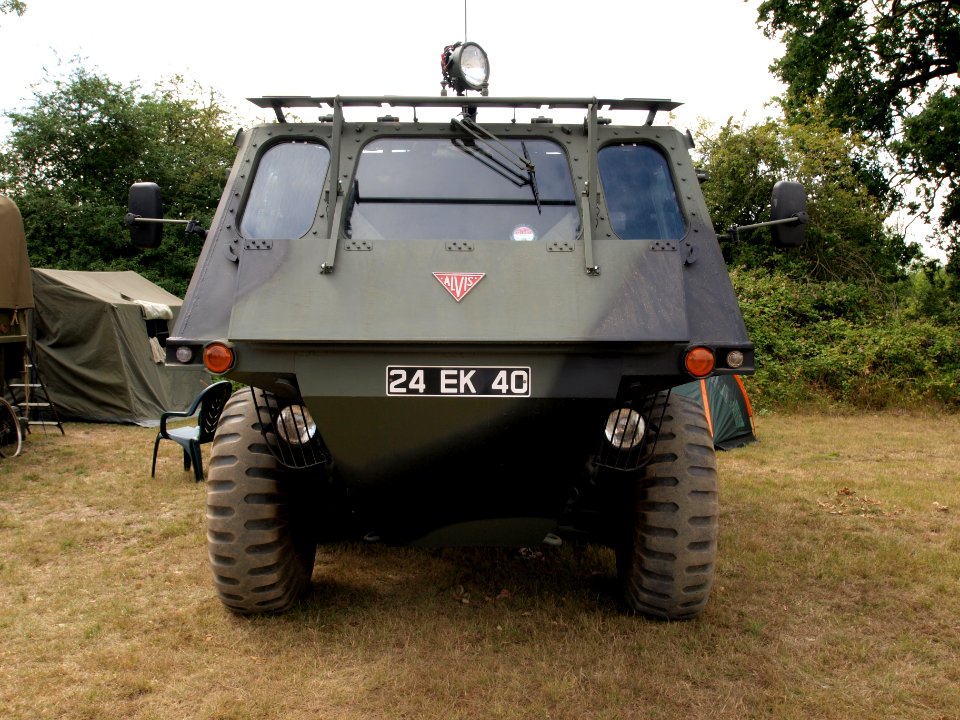 Alvis Stalwart pic1