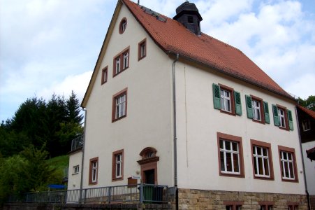 Altes Schulhaus Hochstaedten 02