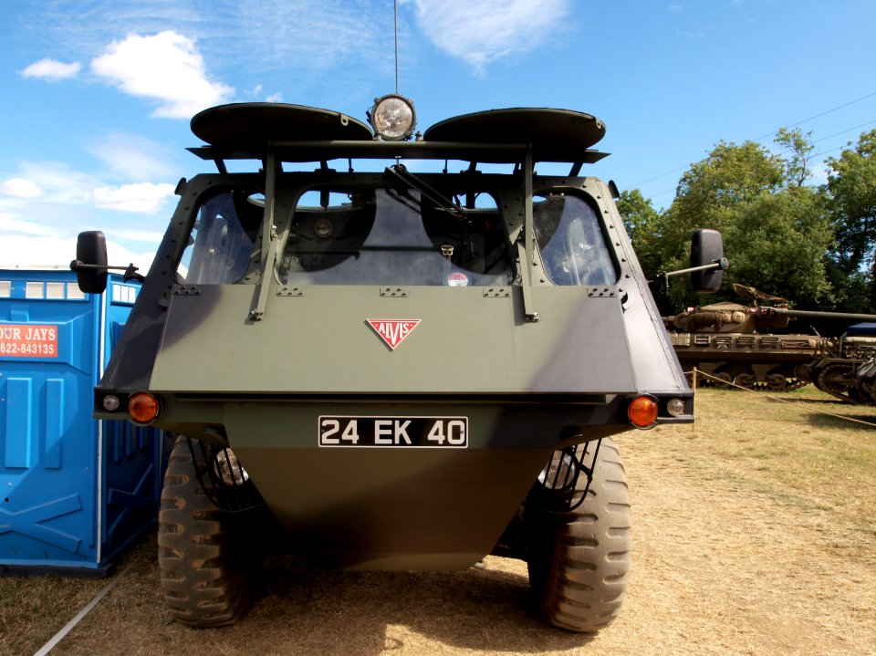 Alvis Stalwart pic10