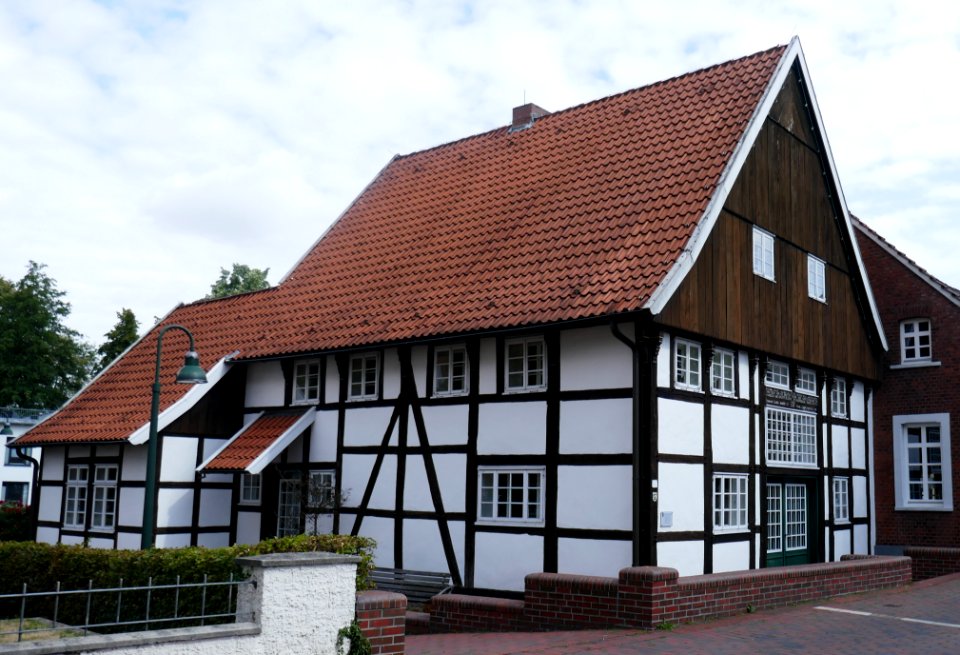 Alte Kirchstraße 4 - 1