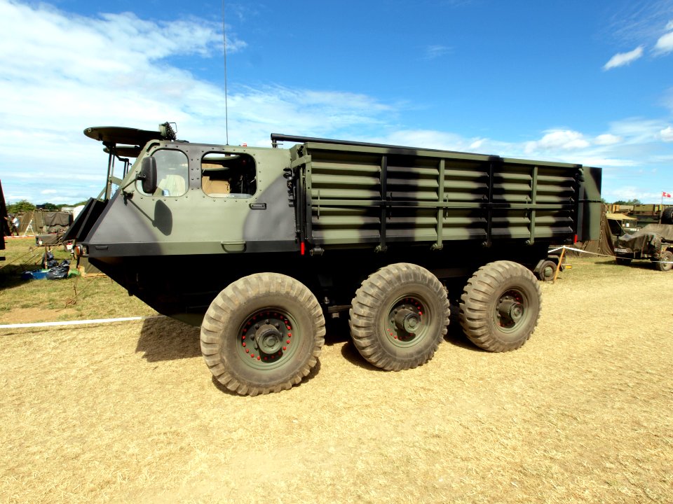 Alvis Stalwart pic7