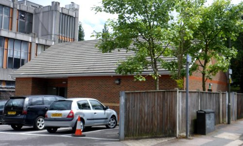 Al-Yaqeen Masjid (Former Brethren Meeting Room), Warwick Road, Redhill (June 2013) (2)