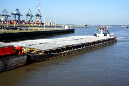 Alykanas - ENI 06003819 & Entrepeller - ENI 08060011, Zandvlietsluis, Antwerpse haven