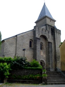 Alzon (Gard, Fr) church