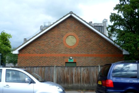 Al-Yaqeen Masjid (Former Brethren Meeting Room), Warwick Road, Redhill (June 2013)
