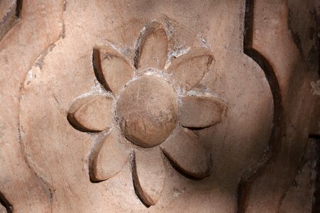 Flower india precious wood
