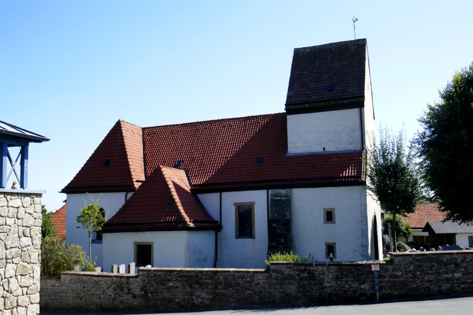 Altenheerse - Kirche - 2