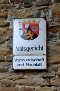 Alzeyer Schloss, Schild Amtsgericht, Vormundschaft und Nachlaß