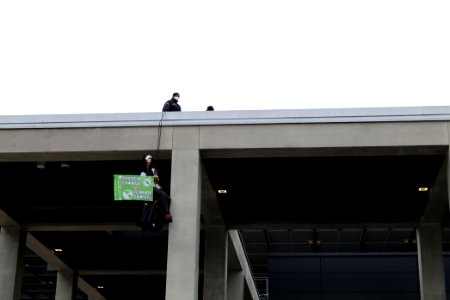 Am Boden bleiben protest BER opening 2020-10-31 10