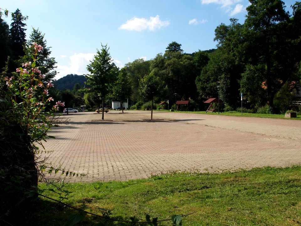 Altenbrak Parkplatz 2014 3