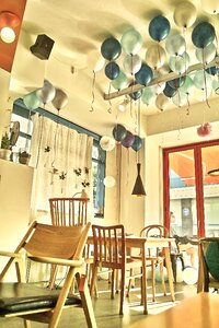 Interior balloon ornament