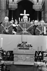 Altaren, Bestanddeelnr 932-7460