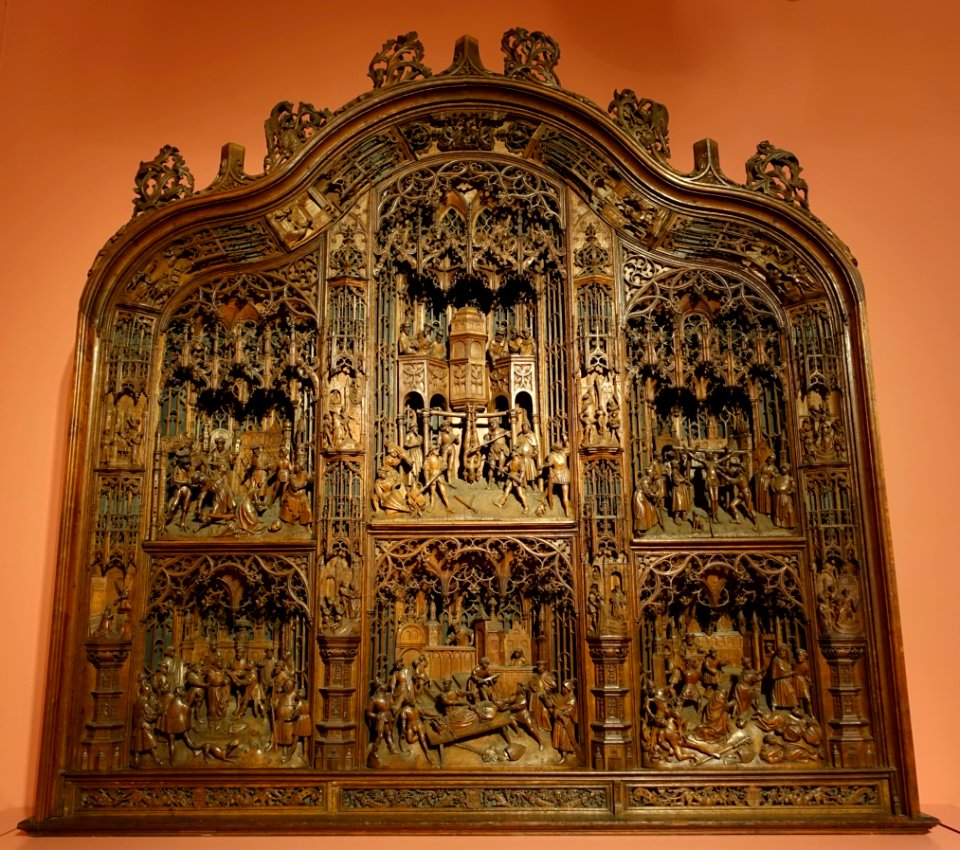 Altar with martyrdom scenes of Saints Barbara and Leodegar, probably Netherlands, 1530, oak, view 1 - Cinquantenaire Museum - Brussels, Belgium - DSC08647