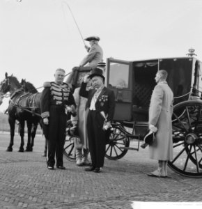 Ambassadeurs van Ceylon, Korea, Albanie op Huis Den Bosch Ambassadeur van Korea , Bestanddeelnr 913-4290