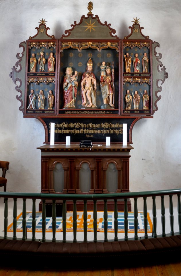 Altaret i Fjaltring kirke