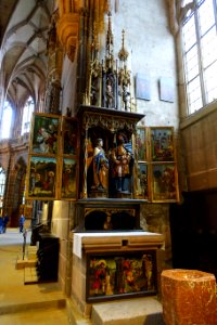 Altar - St. Lorenz church - Nuremberg, Germany - DSC01648