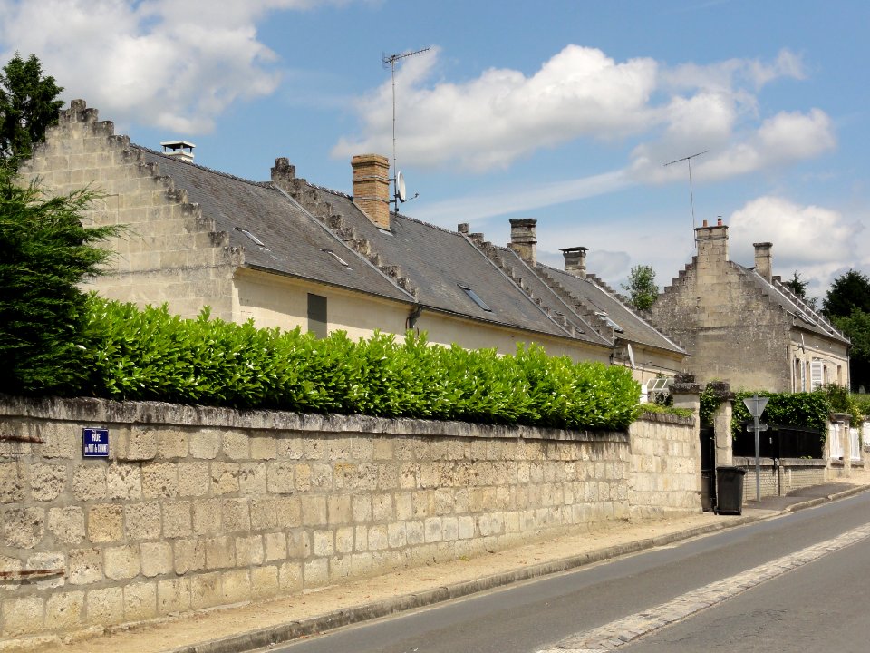 Ambleny (Aisne) Pignons à échelons, caractéristiques dans l'Aisne