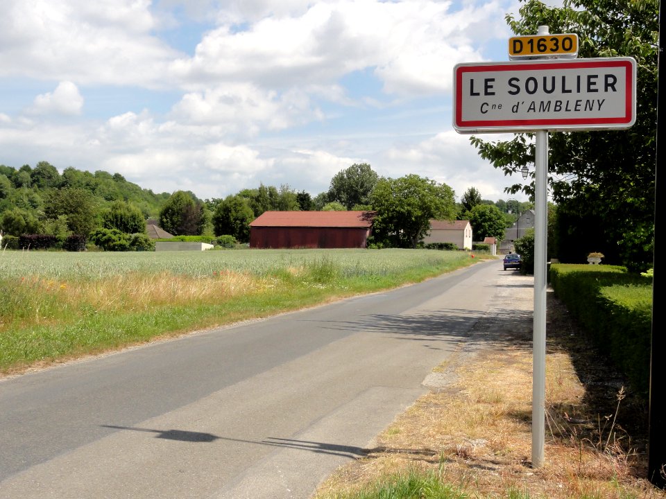 Ambleny (Aisne) city limit sign Le Soulier