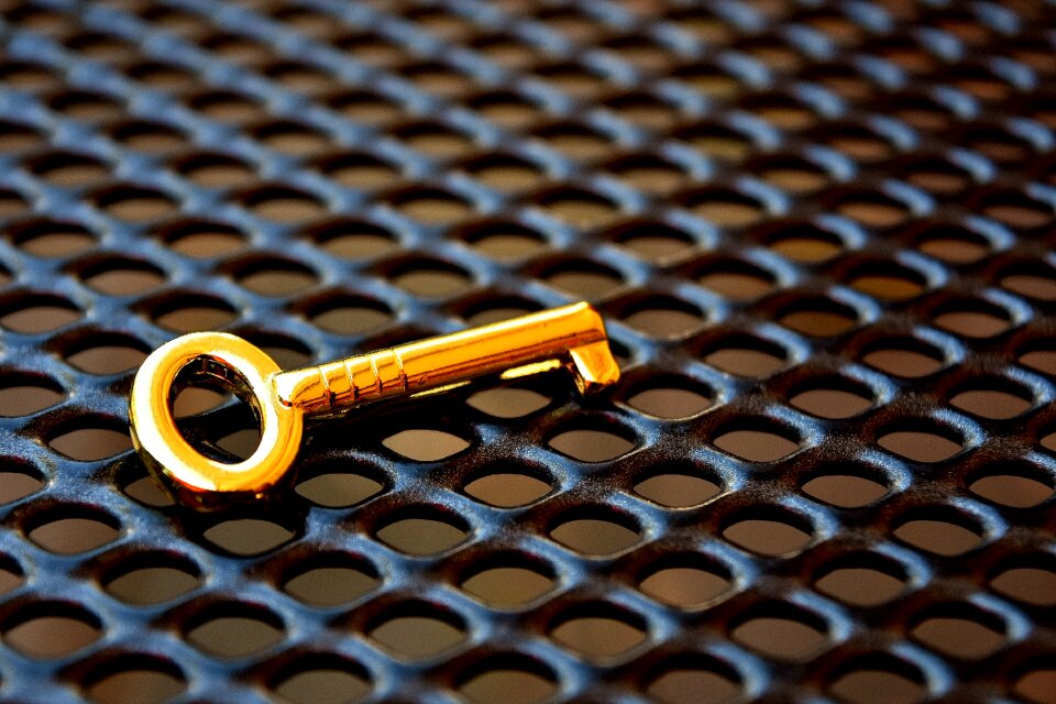 Golden key close security