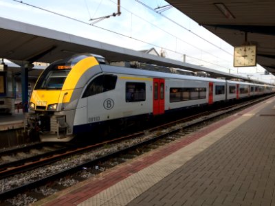 AM Desiro en Gare de Charleroi-Sud photo