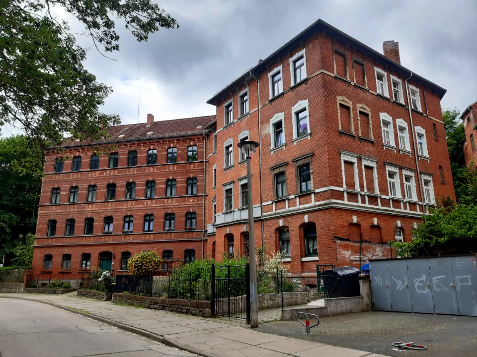 Am Krug 1,3 Weißenfels