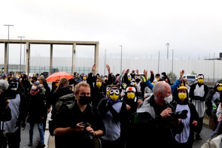 Am Boden bleiben protest BER opening 2020-10-31 40