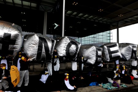 Am Boden bleiben protest BER opening 2020-10-31 52