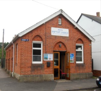 Alton Baptist Church, Mount Pleasant, Alton (July 2019) (2)