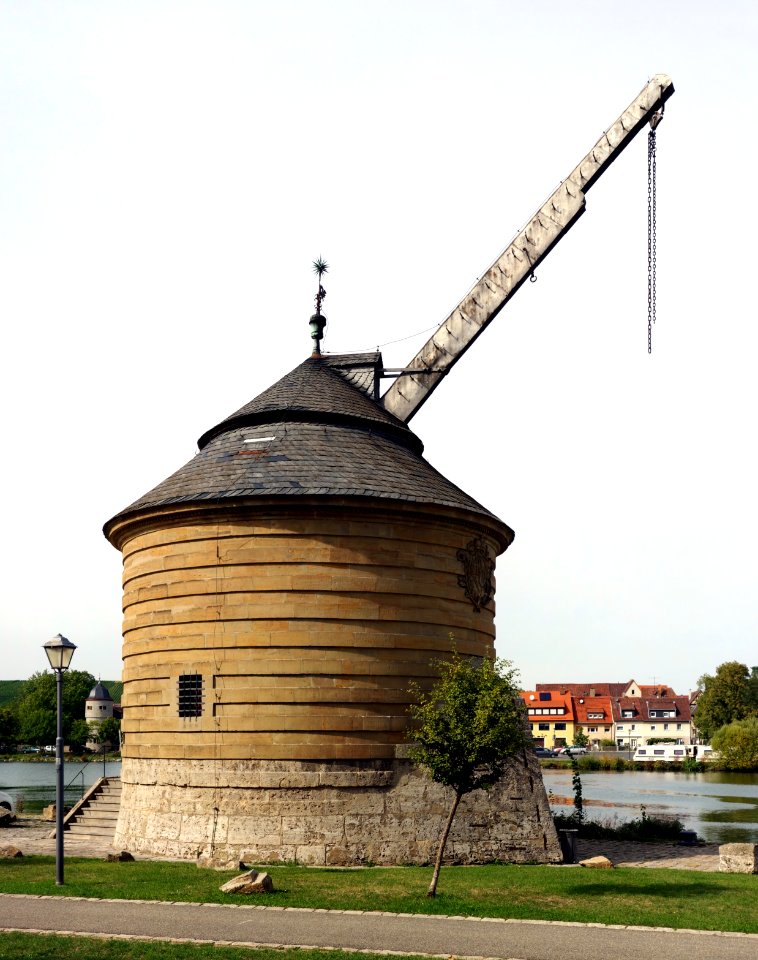 Alter Kranen in Marktbreit, 7