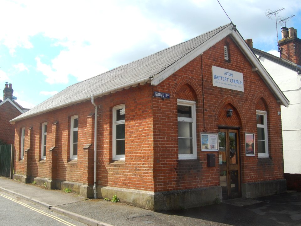 Alton Baptist Church, Mount Pleasant, Alton (May 2021) (3)