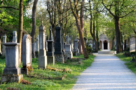 Alter Südfriedhof München 2010-04-24-1760