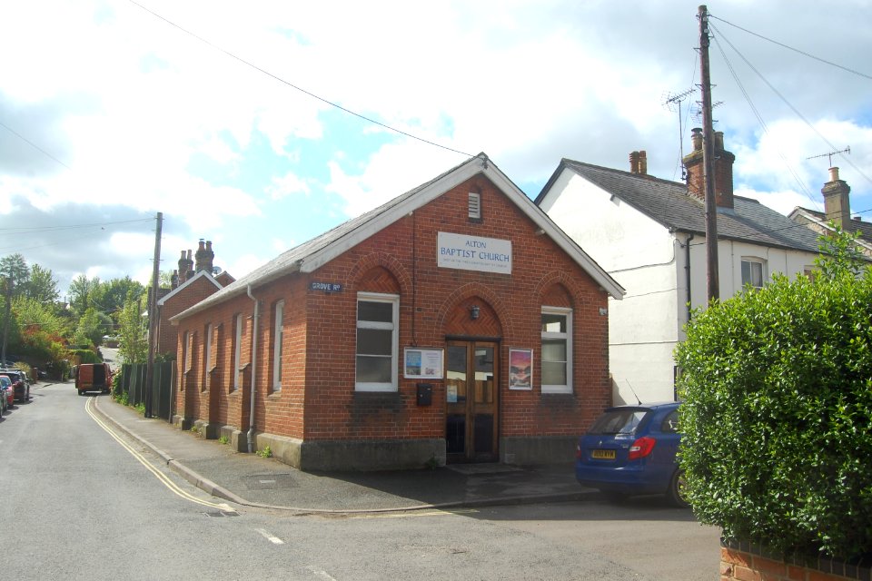 Alton Baptist Church, Mount Pleasant, Alton (May 2021) (1)