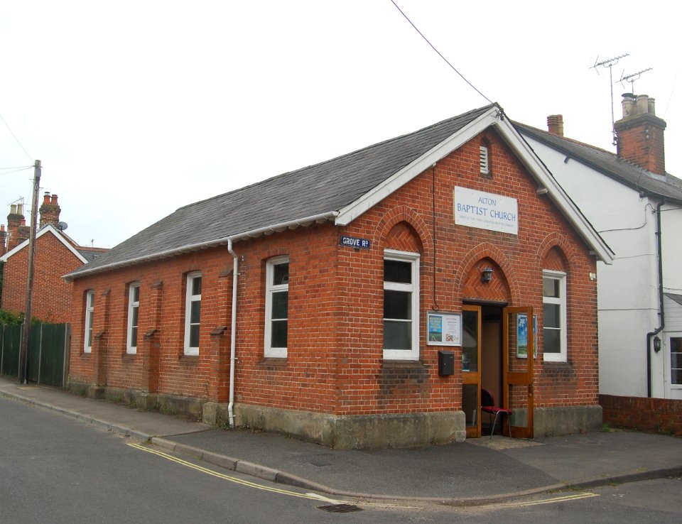 Alton Baptist Church, Mount Pleasant, Alton (July 2019) (4)