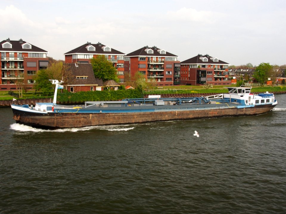 Amatis, ENI 03170680, Amsterdam-Rijn kanaal, pic2