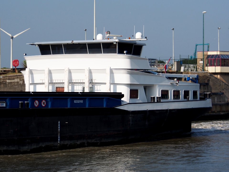 Amazone - ENI 02332193, Zandvlietsluis, Port of Antwerp pic4