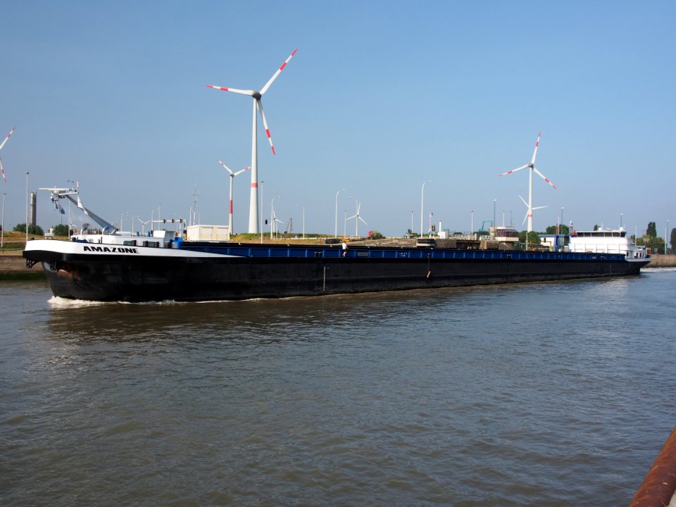 Amazone - ENI 02332193, Zandvlietsluis, Port of Antwerp pic2