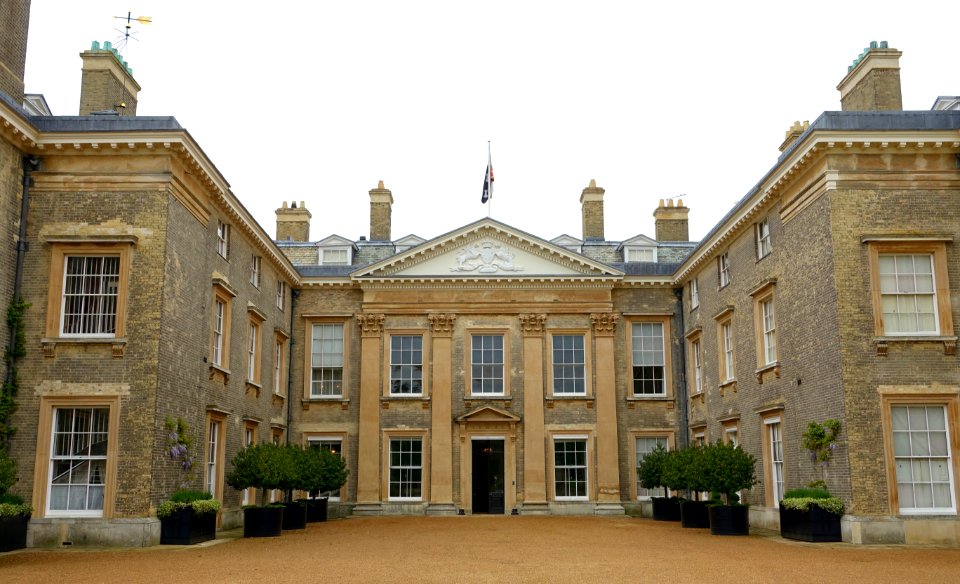 Althorp House - Northamptonshire, England - DSC09297