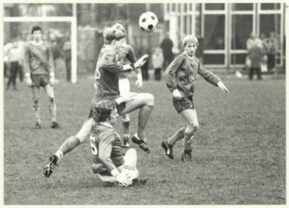 Amateurvoetbalwedstrijd DSK-Haarlem die eindigde op 0-0. NL-HlmNHA 54024818