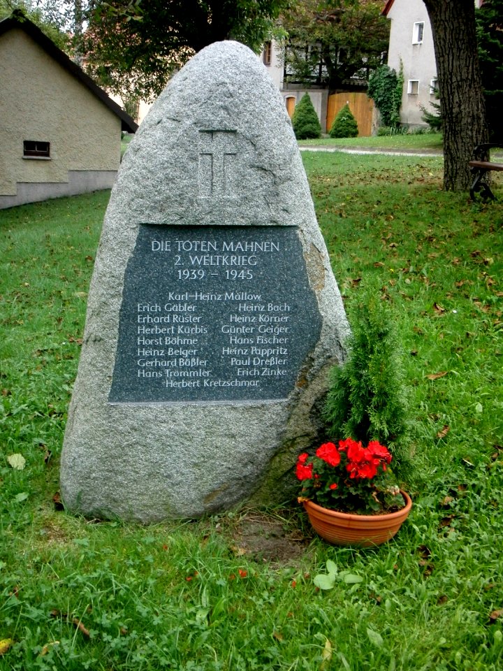 Altmobschatz-Gedenkstein Zweiter Weltkrieg