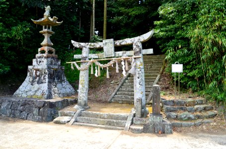 Amanotanagahime-jinja-ato, torii