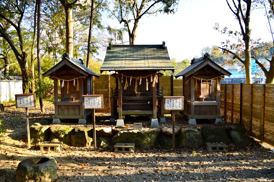 Amayukawata-jinja, keidaisha