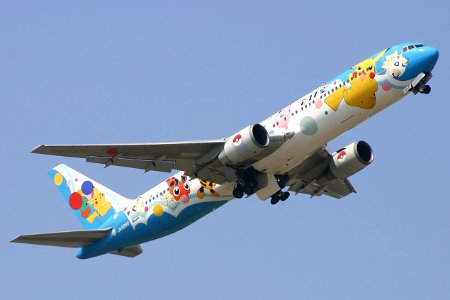AllNipponAirways B767-300 fukuoka 20040811142248