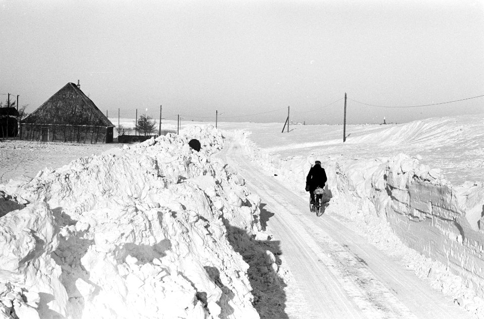 Alpenlandschap bij Volendam, Bestanddeelnr 914-6965